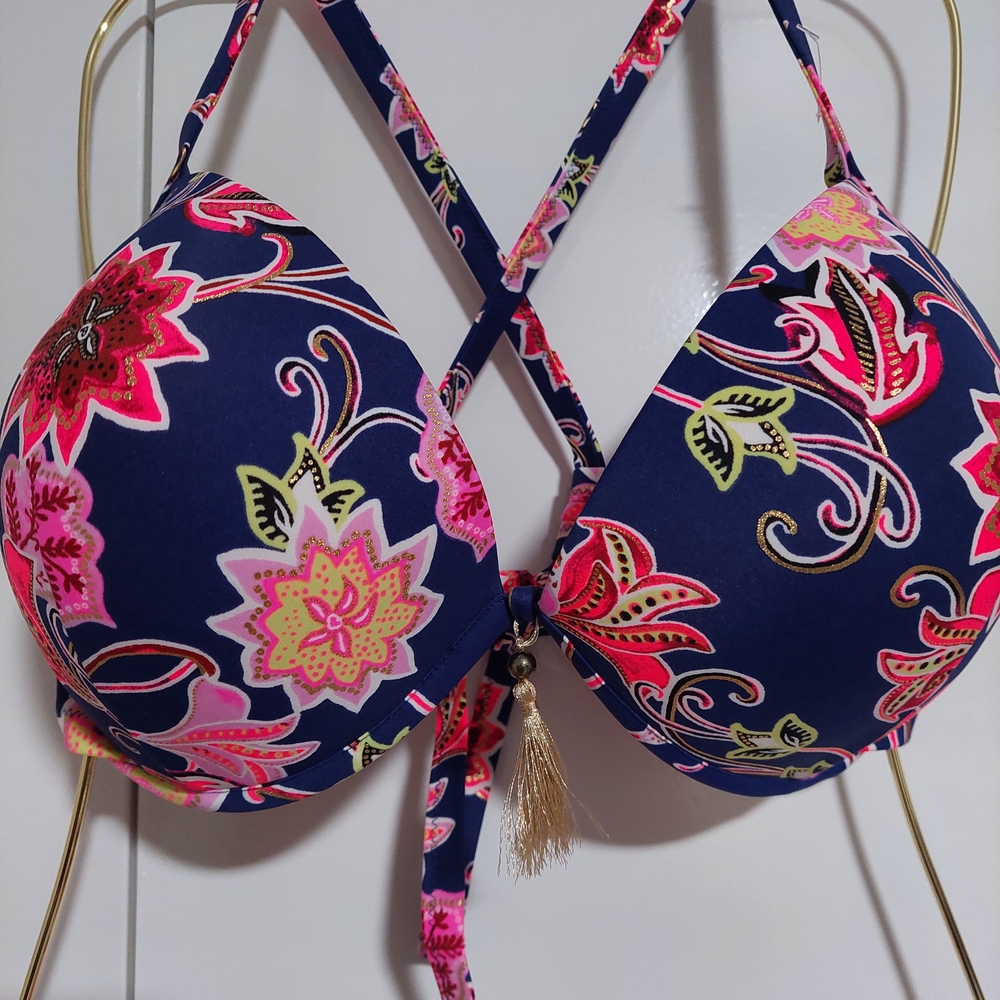 Indigo Blue and‎ Pink Floral Bikini with Criss-Cross Straps - Picture 3 of 10